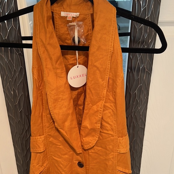 Luxxel mustard romper - Picture 2 of 6